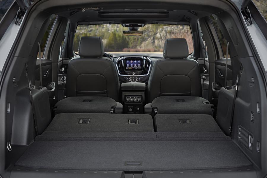 Багажник Chevrolet Traverse High Country 2020 года  (фото 15 из 20)
